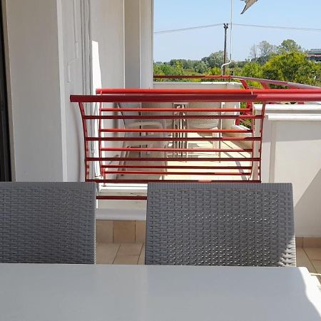 Ioli Apartment Olympiaki Akti Bagian luar foto