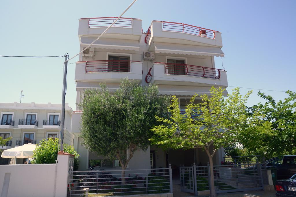 Ioli Apartment Olympiaki Akti Bagian luar foto